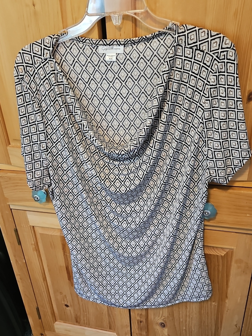 Women's Black and White Geometric Draped Cowl Neck Top